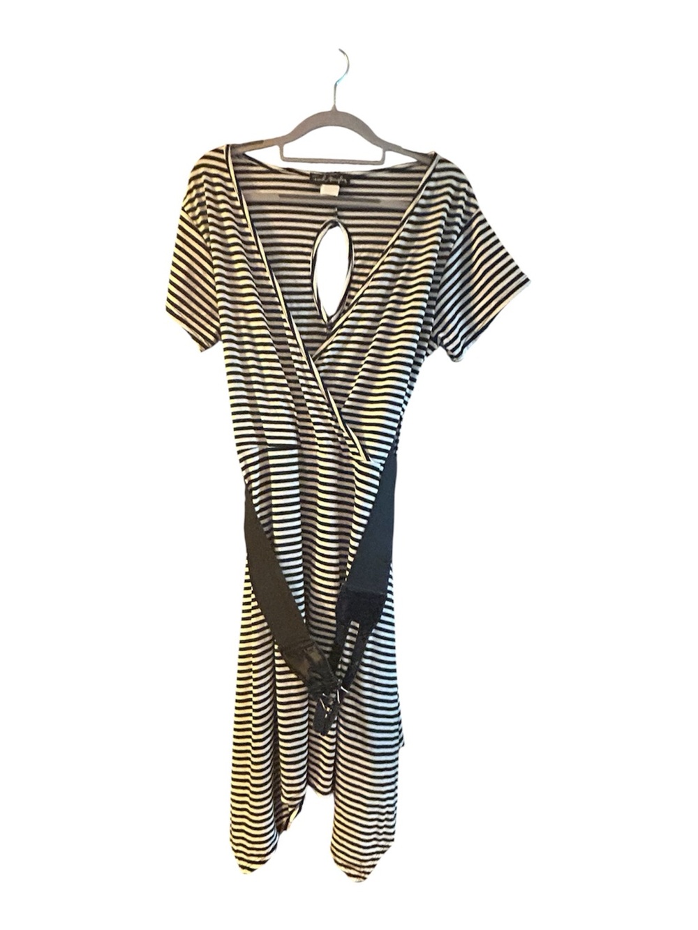French Atmosphere Black & White Striped Midi Dress with Keyhole